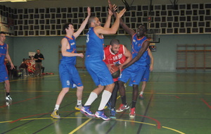 L’USOBL s’impose facilement à Pierrefitte et lance ses jeunes 