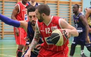 Derby entre Bruay et Berck dans une salle, pour une fois, en ébullition