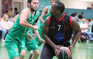 Bruay débloque son compteur à l’extérieur