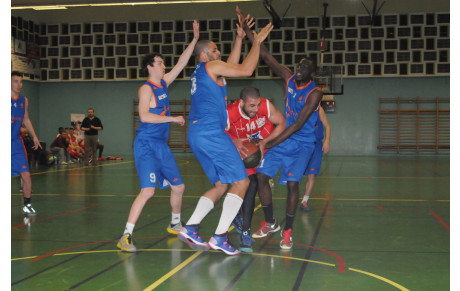 L’USOBL s’impose facilement à Pierrefitte et lance ses jeunes 