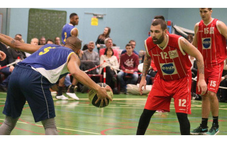 Hazebrouck - Bruay ce sera... «Ta défense contre mon attaque»